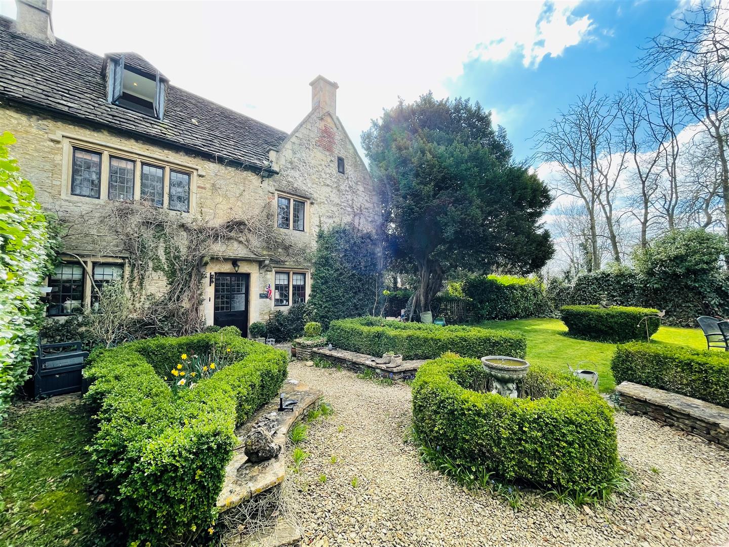 Shurnhold, Melksham Lock and Key